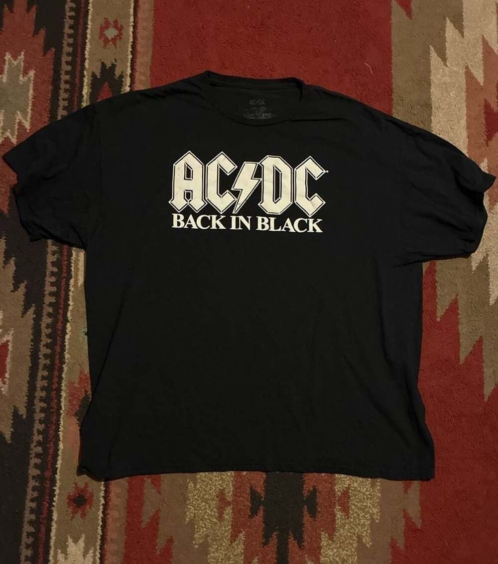 AC/DC Back In Black T-Shirt Size 2XL Black Rock Band Graphic Tee